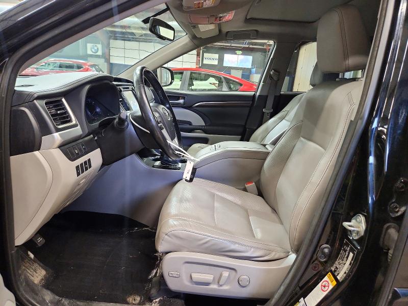 72881716 :رقم المزاد ، 5TDDKRFH8FS073216 vin ، 2015 Toyota Highlander مزاد بيع