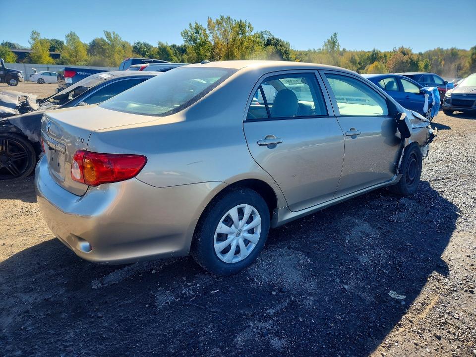 72132106 :رقم المزاد ، 2T1BU4EE6AC279583 vin ، 2010 Toyota Corolla مزاد بيع