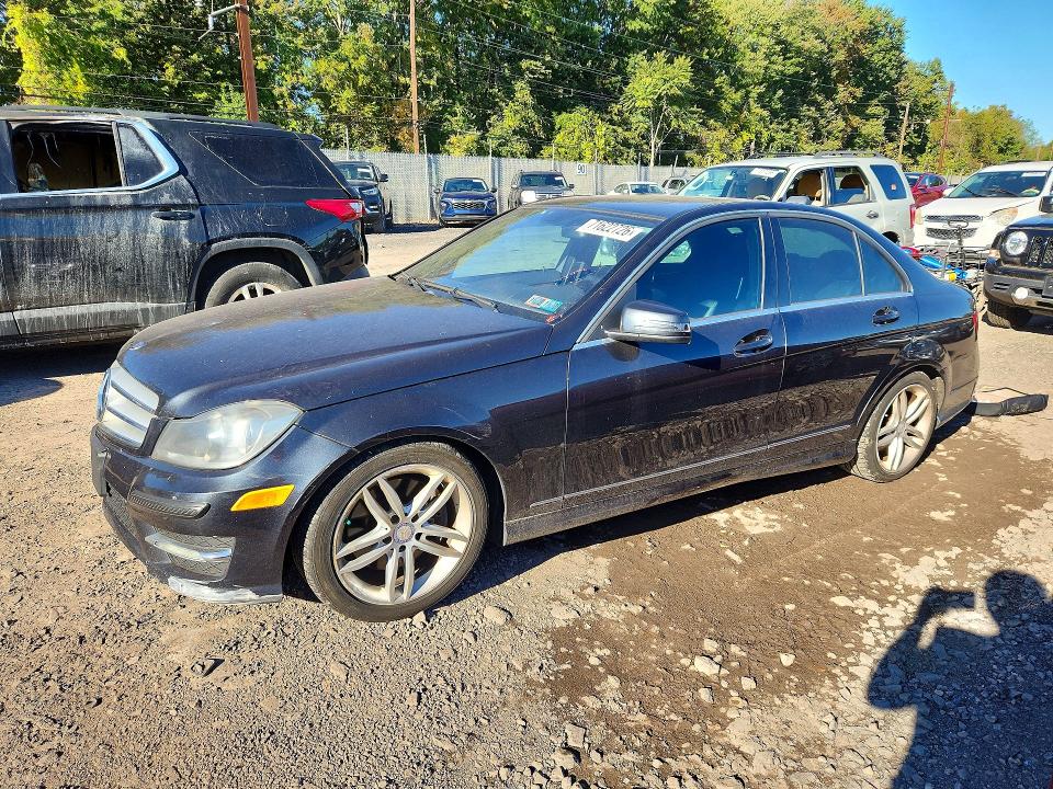 Auction sale of the 2013 Mercedes-benz C, vin: WDDGF8AB9DR250839, lot number: 71622726