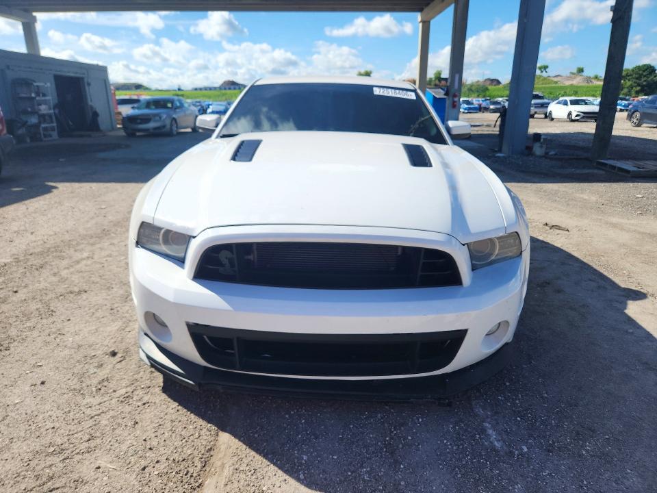 Продаж на аукціоні авто 2013 Ford Mustang, vin: 1ZVBP8CF2D5268492, номер лоту: 72518406