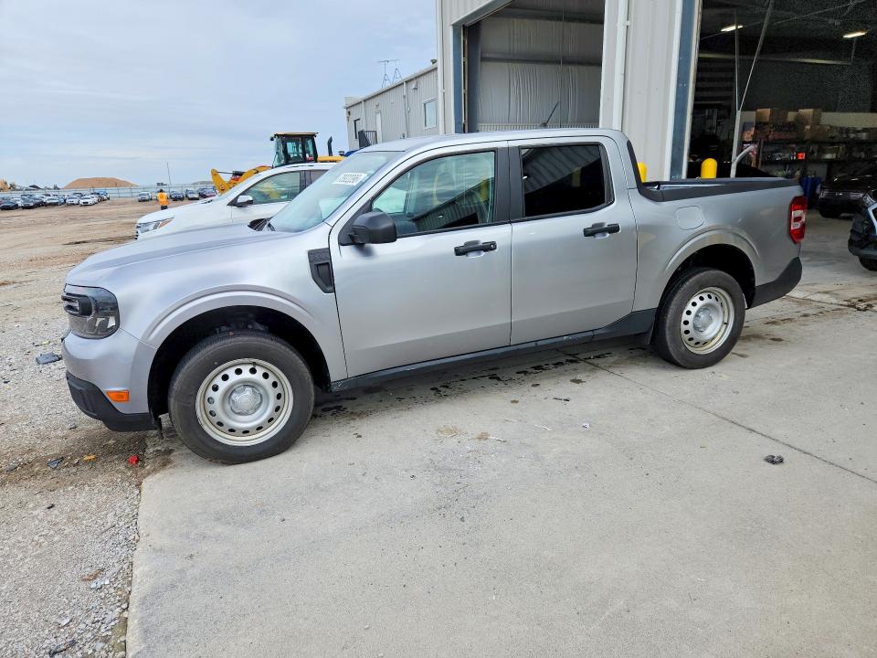 2023 Ford Maverick მანქანა იყიდება აუქციონზე, vin: 3FTTW8E35PRA19876, აუქციონის ნომერი: 70922396