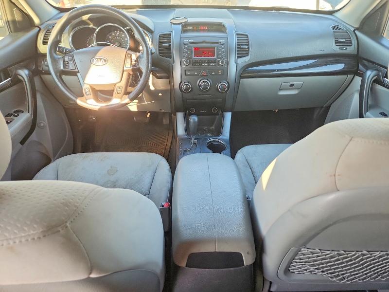 2013 Kia Sorento მანქანა იყიდება აუქციონზე, vin: 5XYKT3A14DG333021, აუქციონის ნომერი: 71269176