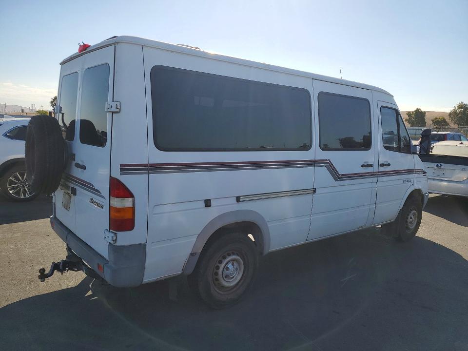 Продажа на аукционе авто 2004 Sprinter 2500 Sprinter, vin: WD5PD644545652268, номер лота: 71813506