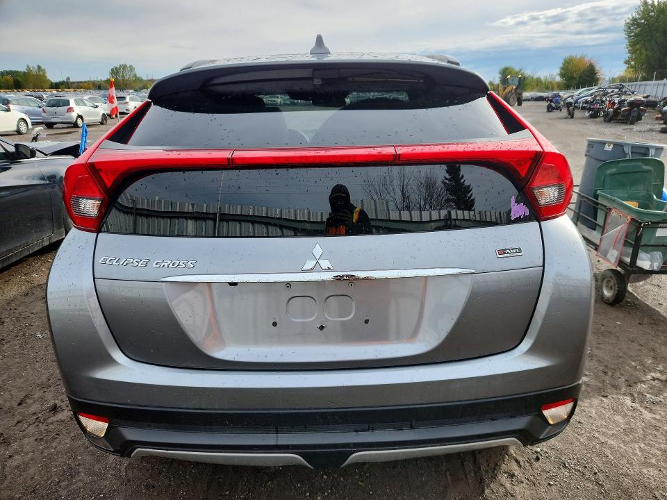 70374826 :رقم المزاد ، JA4AT4AAXLZ601808 vin ، 2020 Mitsubishi Eclipse Cross مزاد بيع