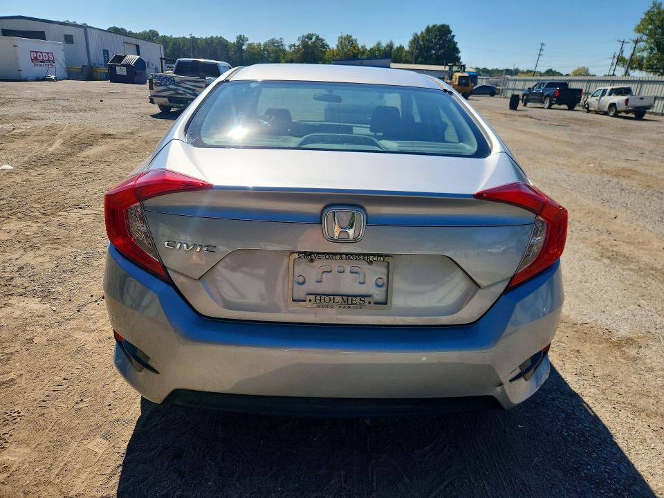 Aukcja sprzedaży 2018 Honda Civic, vin: 2HGFC2F57JH542968, numer aukcji: 72553286