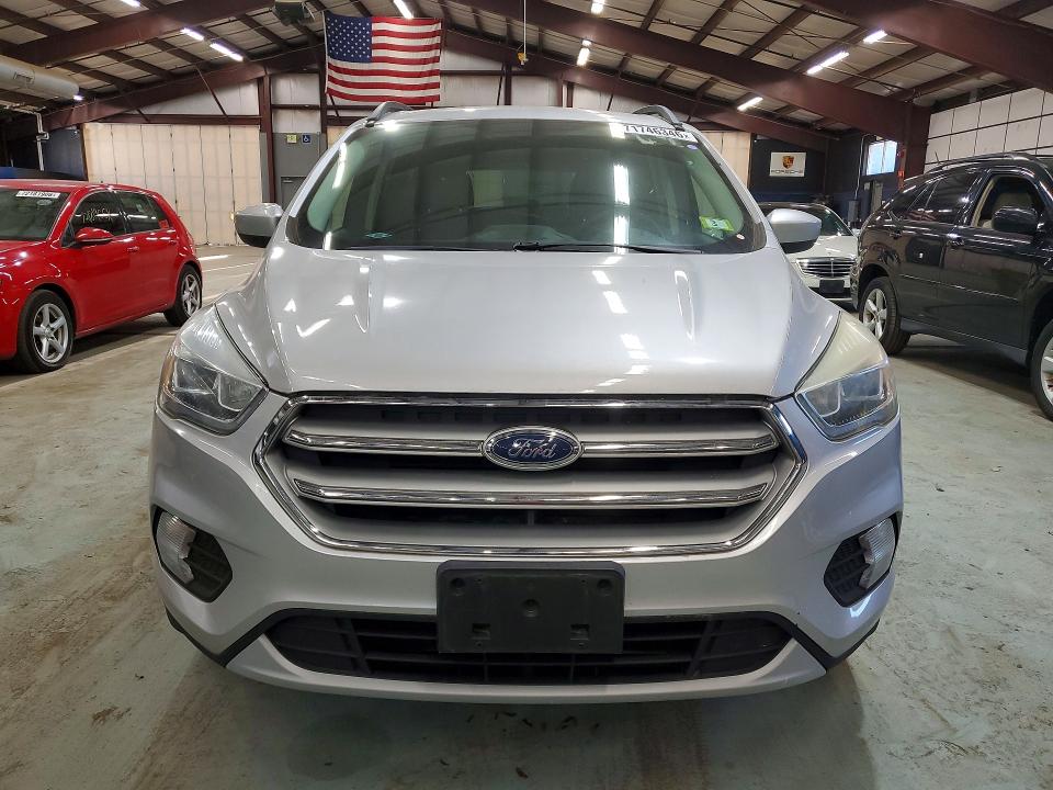 Продажа на аукционе авто 2017 Ford Escape, vin: 1FMCU9G96HUE27824, номер лота: 71746346