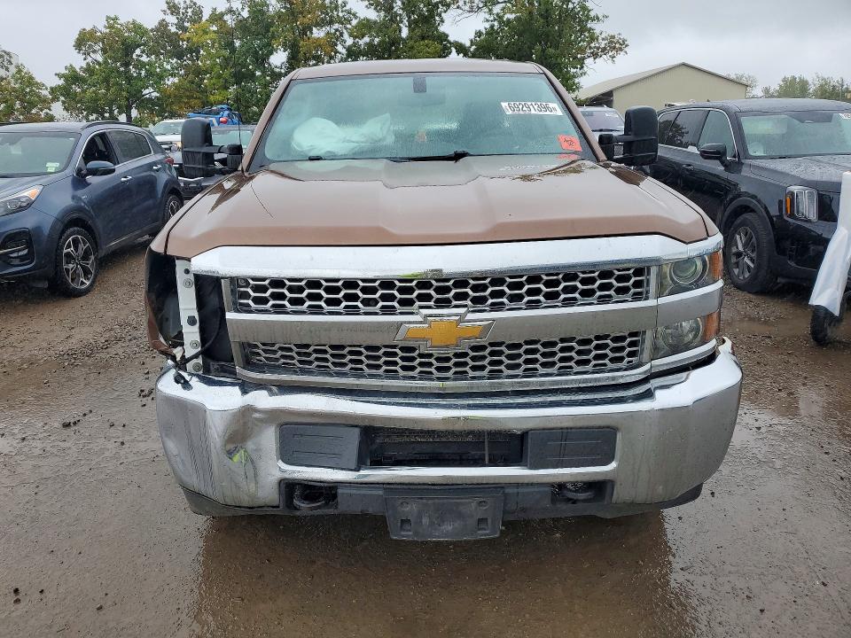 69291396 :رقم المزاد ، 2GC2CREG6K1119785 vin ، 2019 Chevrolet Silverado مزاد بيع