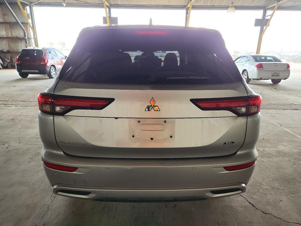 74042746 :رقم المزاد ، JA4J3VA88NZ089875 vin ، 2022 Mitsubishi Outlander مزاد بيع
