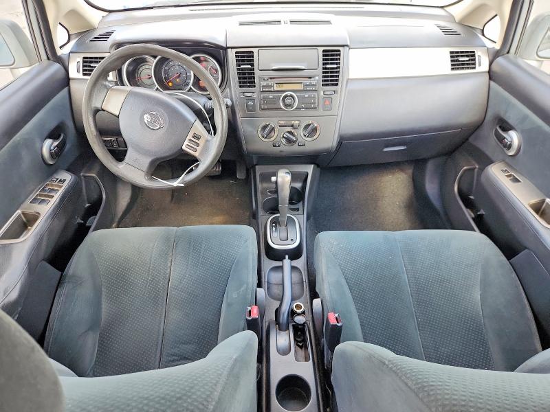 2010 Nissan Versa მანქანა იყიდება აუქციონზე, vin: 3N1BC1CP8AL393428, აუქციონის ნომერი: 71244126