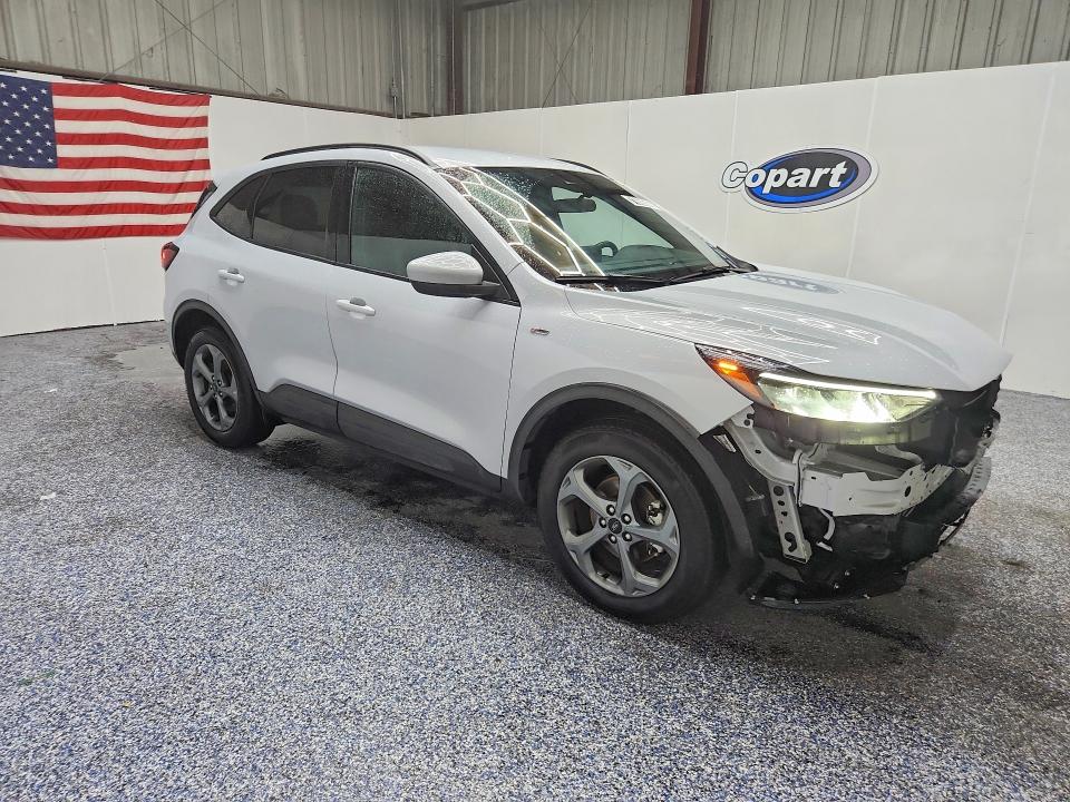 71660686 :رقم المزاد ، 1FMCU9NA9SUB01309 vin ، 2025 Ford Escape مزاد بيع