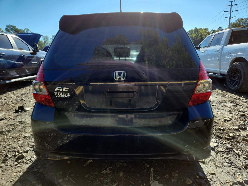 70918196 :رقم المزاد ، JHMGD38618S015182 vin ، 2008 Honda Fit مزاد بيع