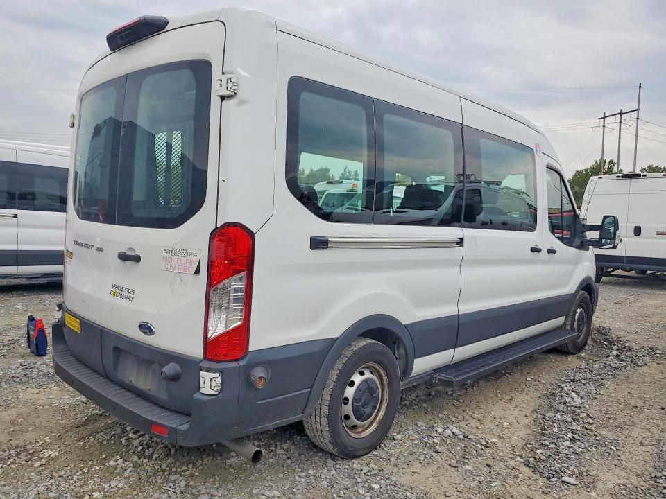 71377776 :رقم المزاد ، 1FDAX2C86LKB25098 vin ، 2020 Ford Transit-350 مزاد بيع