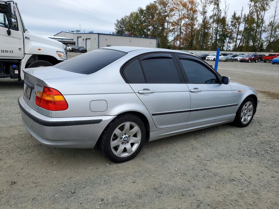 72271746 :رقم المزاد ، WBAEV33412PD56040 vin ، 2002 Bmw 325 مزاد بيع