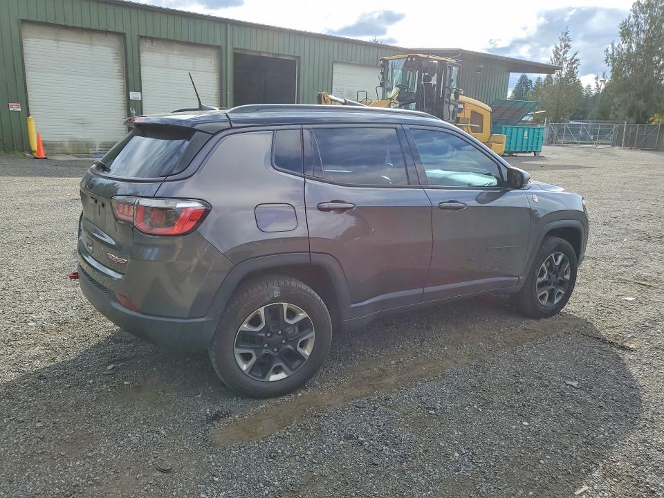 71302186 :رقم المزاد ، 3C4NJDDB2HT659590 vin ، 2017 Jeep Compass مزاد بيع