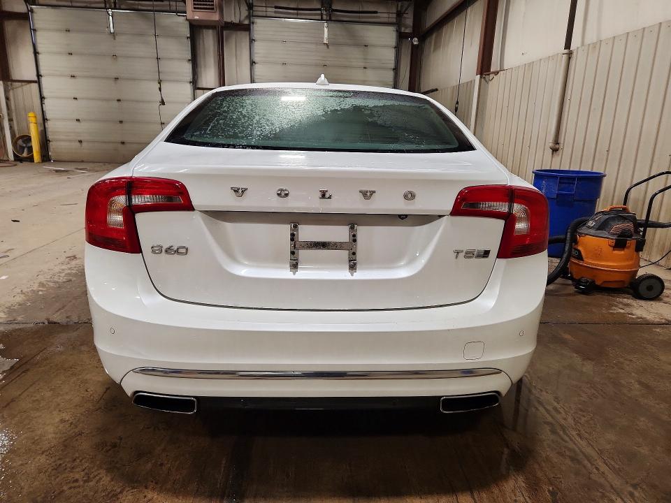 Aukcja sprzedaży 2018 Volvo S60, vin: LYV402TK3JB185806, numer aukcji: 71567076