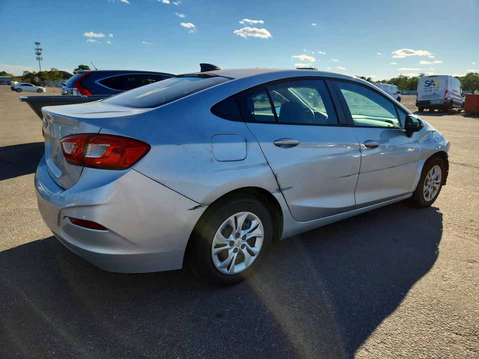 2019 Chevrolet Cruze მანქანა იყიდება აუქციონზე, vin: 1G1BC5SM9K7111856, აუქციონის ნომერი: 71754556