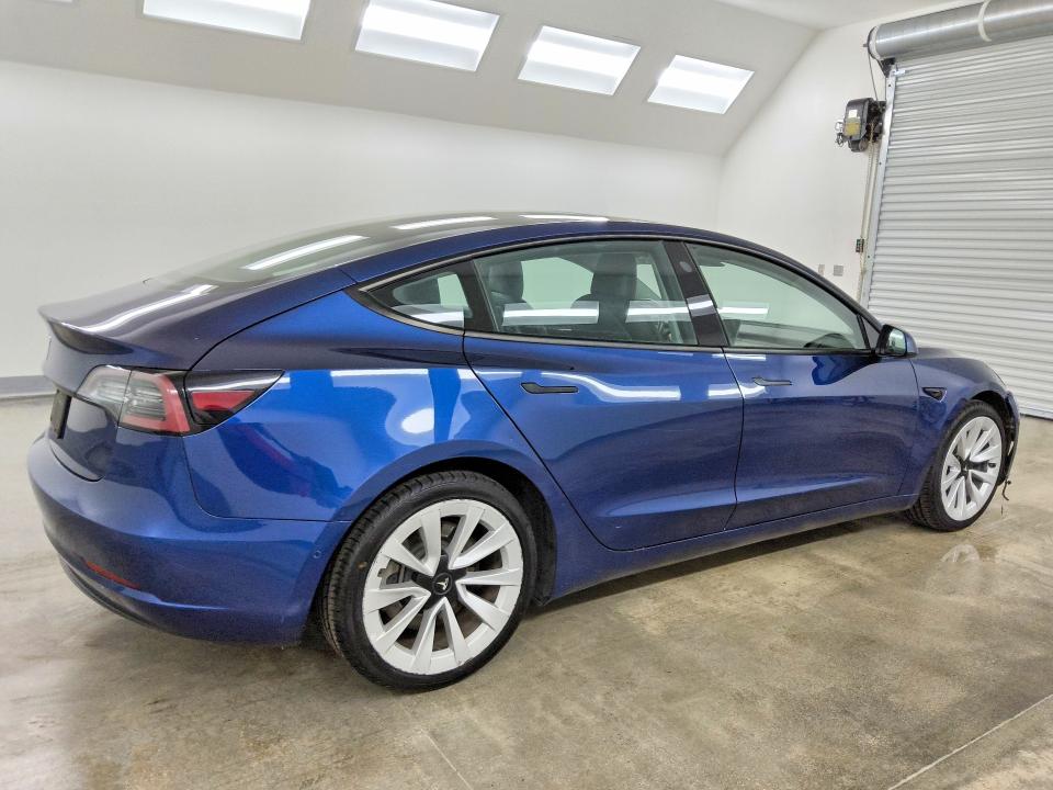 Продажа на аукционе авто 2022 Tesla Model 3, vin: 5YJ3E1EAXNF371939, номер лота: 71106216