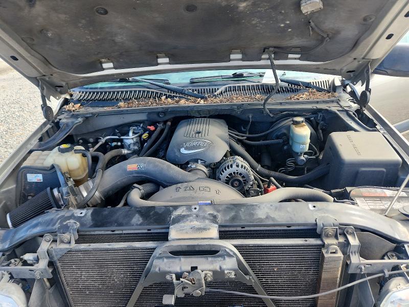 73662166 :رقم المزاد ، 1GNEK13Z02J279986 vin ، 2002 Chevrolet Tahoe مزاد بيع