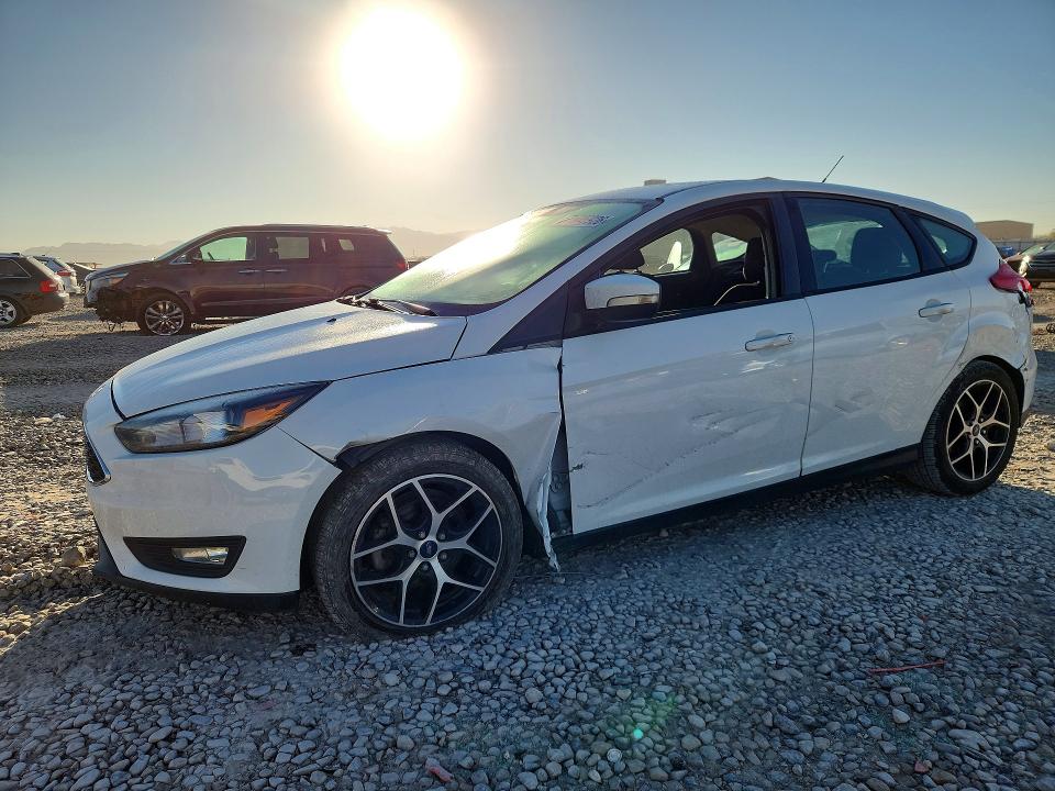 Продаж на аукціоні авто 2017 Ford Focus, vin: 1FADP3M2XHL314247, номер лоту: 71046926