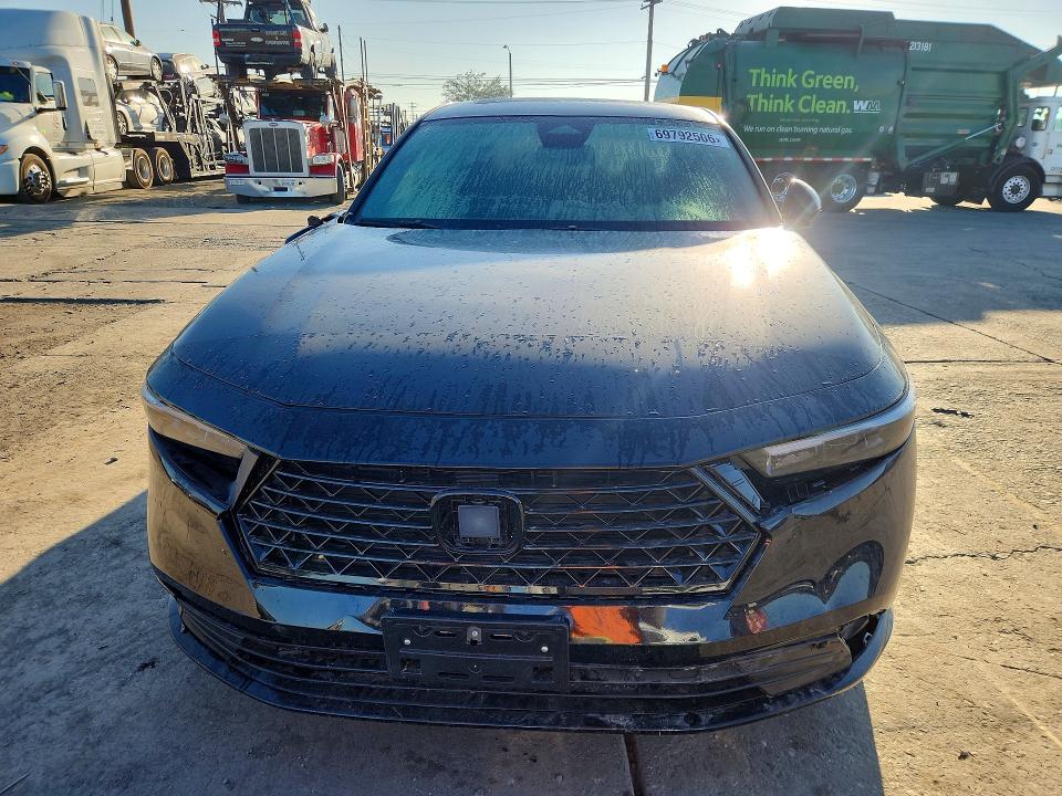2026 Honda Accord მანქანა იყიდება აუქციონზე, vin: 1HGCY2F79TA023914, აუქციონის ნომერი: 69792506