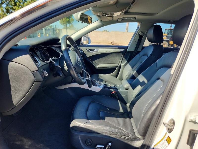 Продажа на аукционе авто 2014 Audi A4, vin: WAUAFAFL7EN010140, номер лота: 72133686