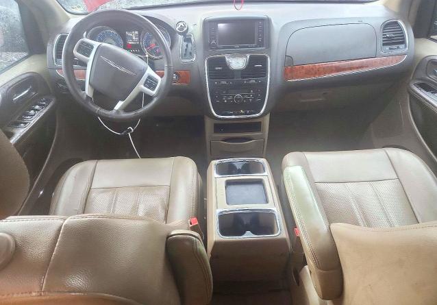 72524006 :رقم المزاد ، 2C4RC1CG3FR554869 vin ، 2015 Chrysler Town & Country مزاد بيع