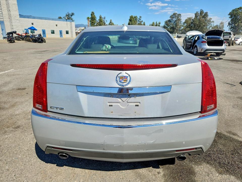 2010 Cadillac Cts მანქანა იყიდება აუქციონზე, vin: 1G6DA5EG8A0117573, აუქციონის ნომერი: 71847866