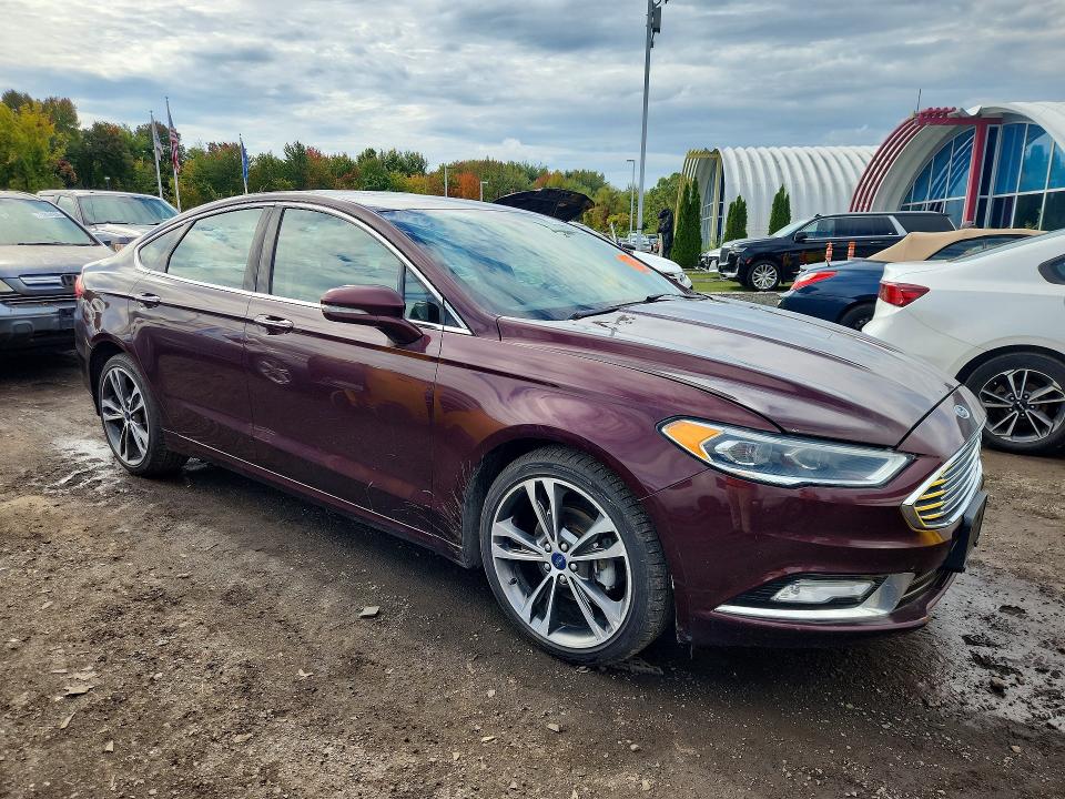 Продаж на аукціоні авто 2017 Ford Fusion, vin: 3FA6P0D99HR127989, номер лоту: 71440866