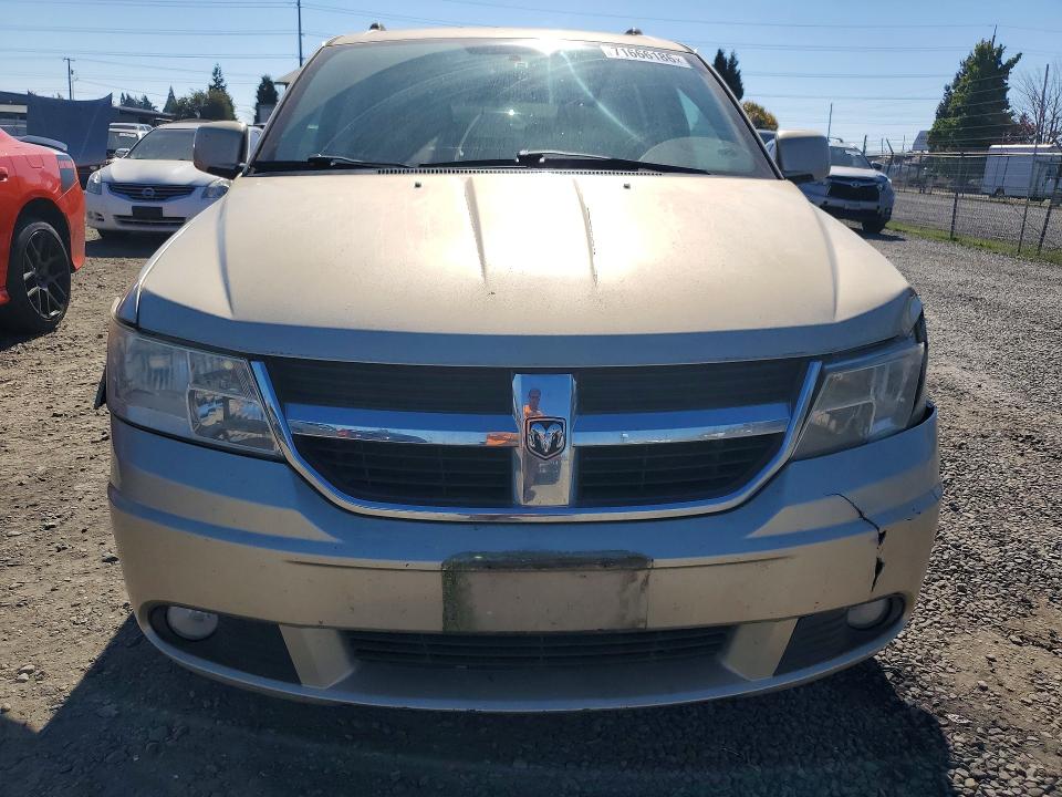 71666186 :رقم المزاد ، 3D4PG5FV2AT145543 vin ، 2010 Dodge Journey مزاد بيع