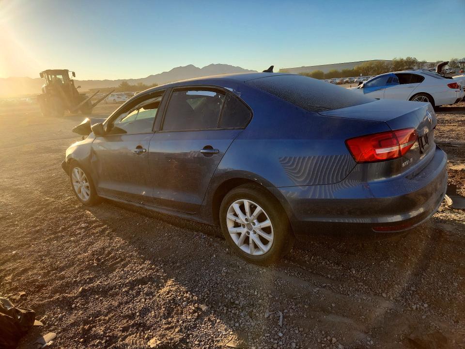 61059536 :رقم المزاد ، 3VWD17AJ1FM257282 vin ، 2015 Volkswagen Jetta مزاد بيع
