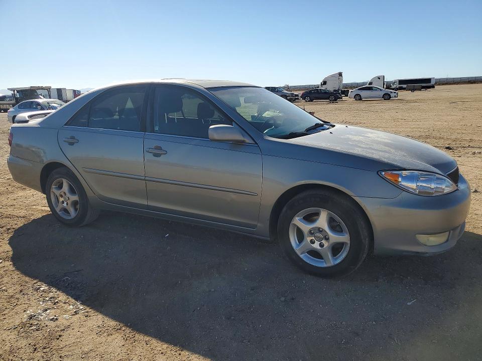 2005 Toyota Camry მანქანა იყიდება აუქციონზე, vin: JTDBE32K553013813, აუქციონის ნომერი: 65683166
