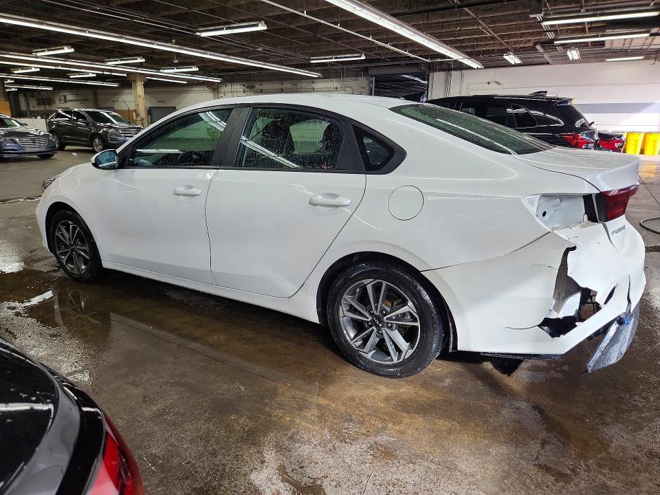 Продажа на аукционе авто 2023 Kia Forte, vin: 3KPF24AD1PE589171, номер лота: 71477086