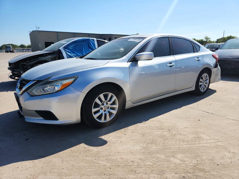 2016 Nissan Altima მანქანა იყიდება აუქციონზე, vin: 1N4AL3AP0GC219547, აუქციონის ნომერი: 72190186