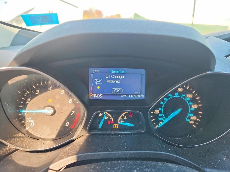 2015 Ford Escape მანქანა იყიდება აუქციონზე, vin: 1FMCU0F78FUC71813, აუქციონის ნომერი: 71718686