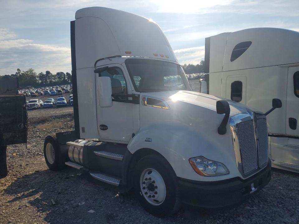 2019 Kenworth T680 მანქანა იყიდება აუქციონზე, vin: 1XKYA48XXKJ297076, აუქციონის ნომერი: 69948776