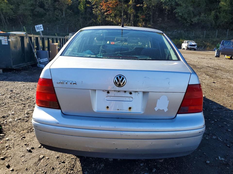 2002 Volkswagen Jetta მანქანა იყიდება აუქციონზე, vin: 3VWSK69M62M191254, აუქციონის ნომერი: 72717036
