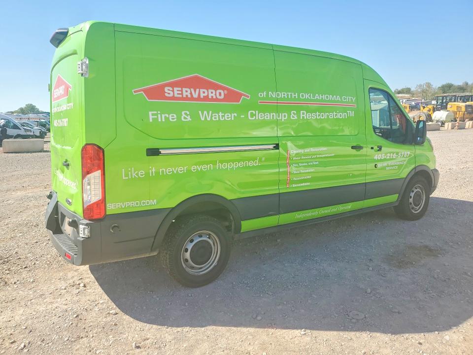71455226 :رقم المزاد ، 1FTYR2CM8JKB50558 vin ، 2018 Ford Transit مزاد بيع