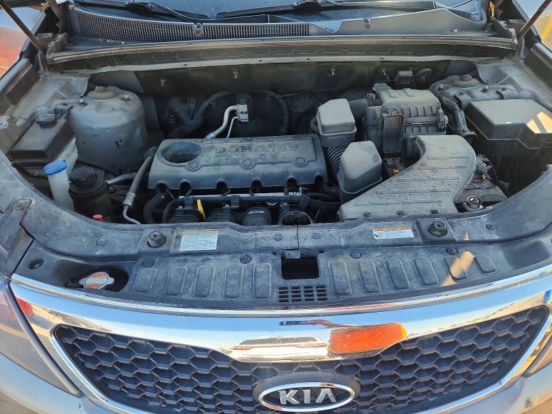 2013 Kia Sorento მანქანა იყიდება აუქციონზე, vin: 5XYKT3A14DG333021, აუქციონის ნომერი: 71269176