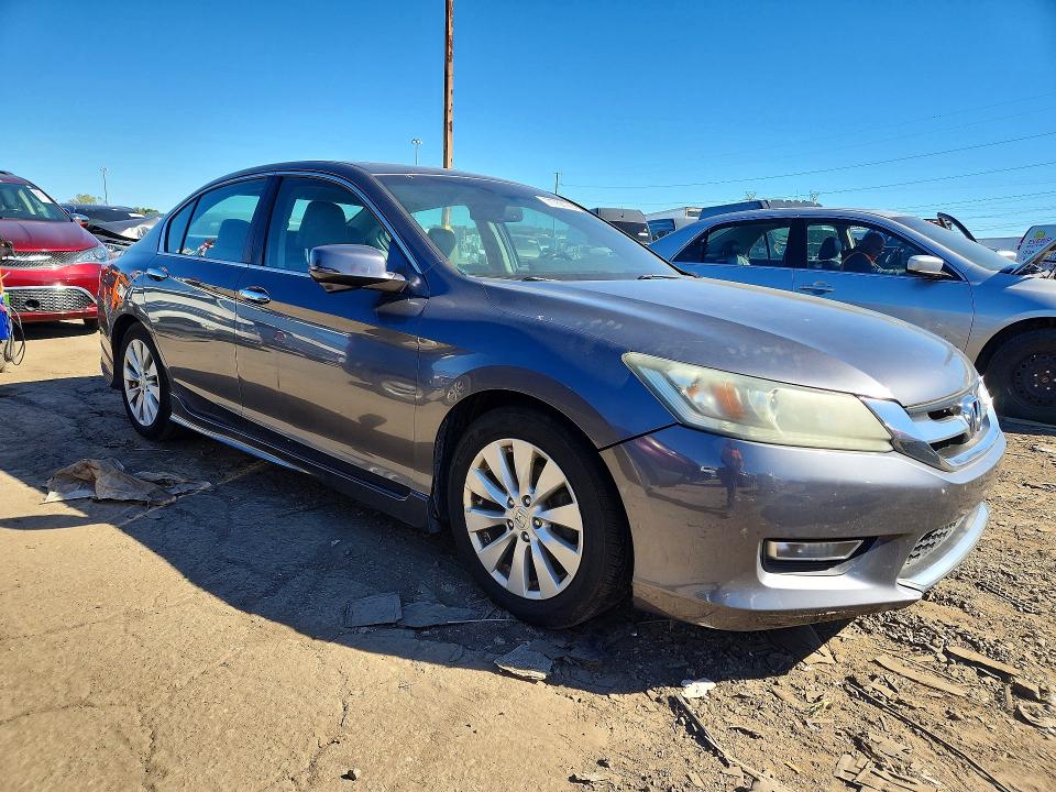 2013 Honda Accord მანქანა იყიდება აუქციონზე, vin: 1HGCR2F87DA053419, აუქციონის ნომერი: 71756196