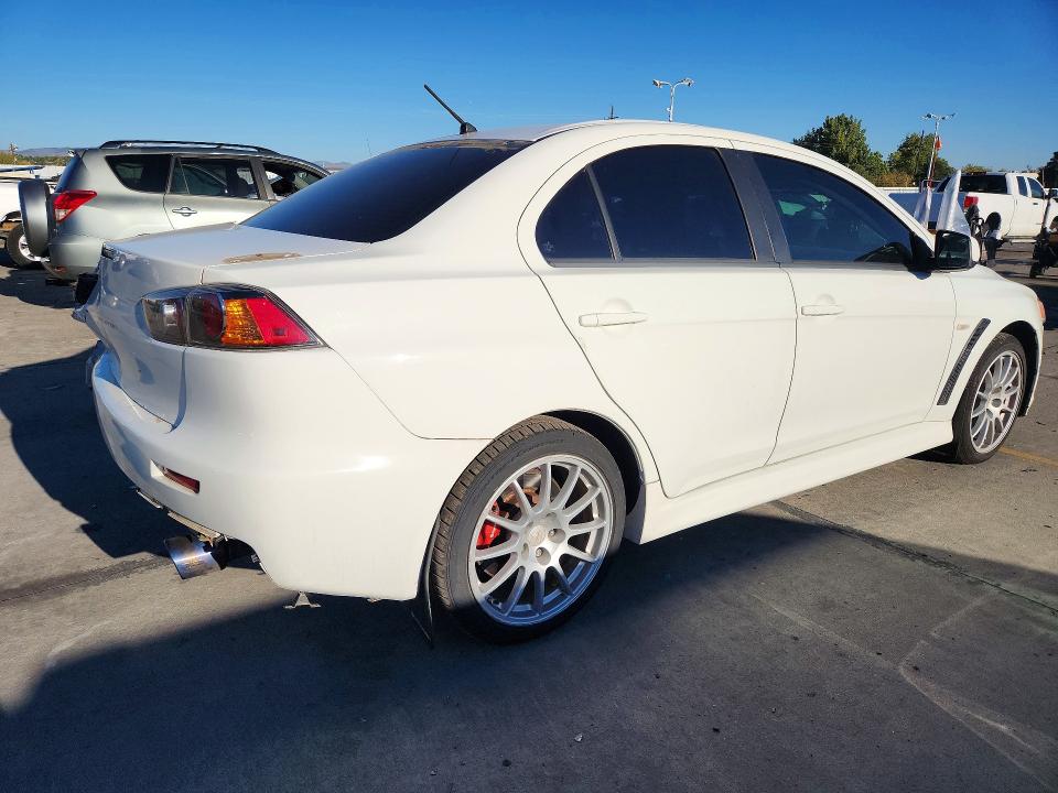 2010 Mitsubishi Lancer მანქანა იყიდება აუქციონზე, vin: JA32W8FV6AU030217, აუქციონის ნომერი: 72040586