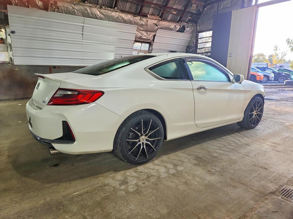 2016 Honda Accord მანქანა იყიდება აუქციონზე, vin: 1HGCT2B80GA000816, აუქციონის ნომერი: 70602686