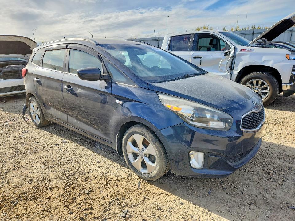2015 Kia Rondo მანქანა იყიდება აუქციონზე, vin: KNAHT8A37F7078564, აუქციონის ნომერი: 71444896