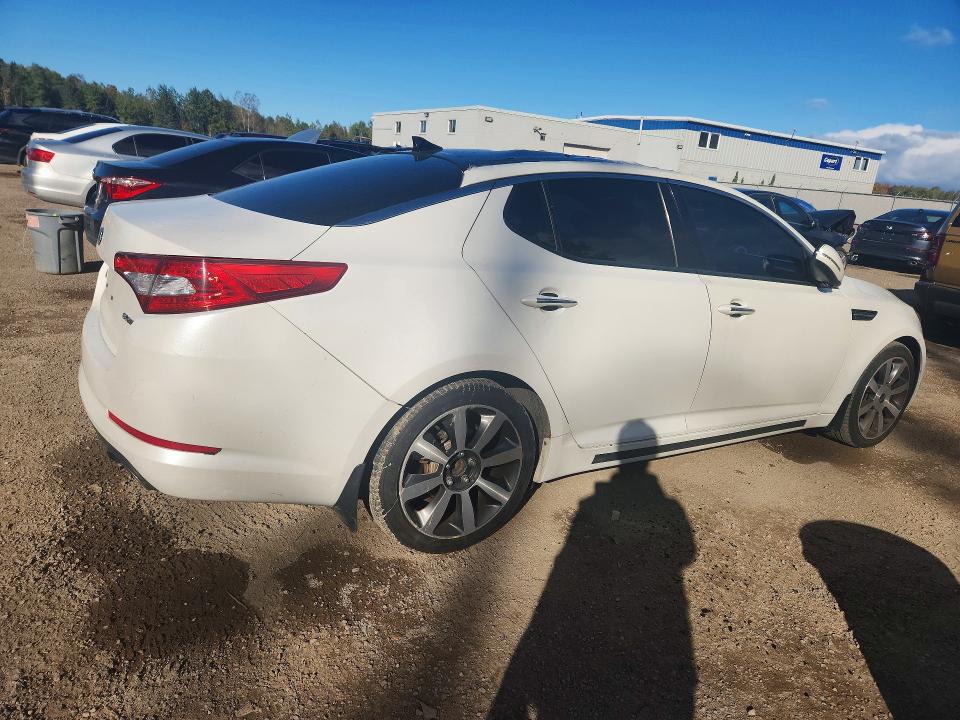 Продажа на аукционе авто 2011 Kia Optima, vin: KNAGN4A74B5233997, номер лота: 71007036