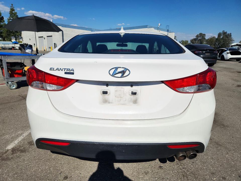 Продаж на аукціоні авто 2013 Hyundai Elantra Coupe, vin: KMHDH6AE6DU016768, номер лоту: 72253296