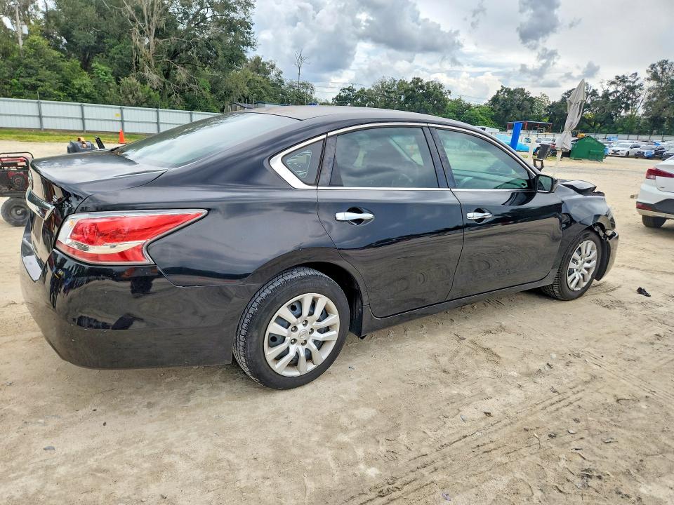 71618766 :رقم المزاد ، 1N4AL3AP8FN314182 vin ، 2015 Nissan Altima مزاد بيع