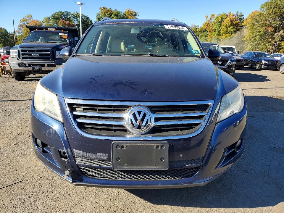 Aukcja sprzedaży 2011 Volkswagen Tiguan, vin: WVGBV7AX8BW527911, numer aukcji: 71938606