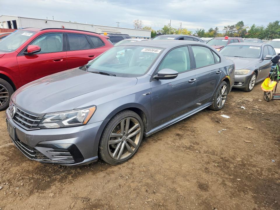 Auction sale of the 2018 Volkswagen Passat, vin: 1VWAA7A35JC045676, lot number: 70983646