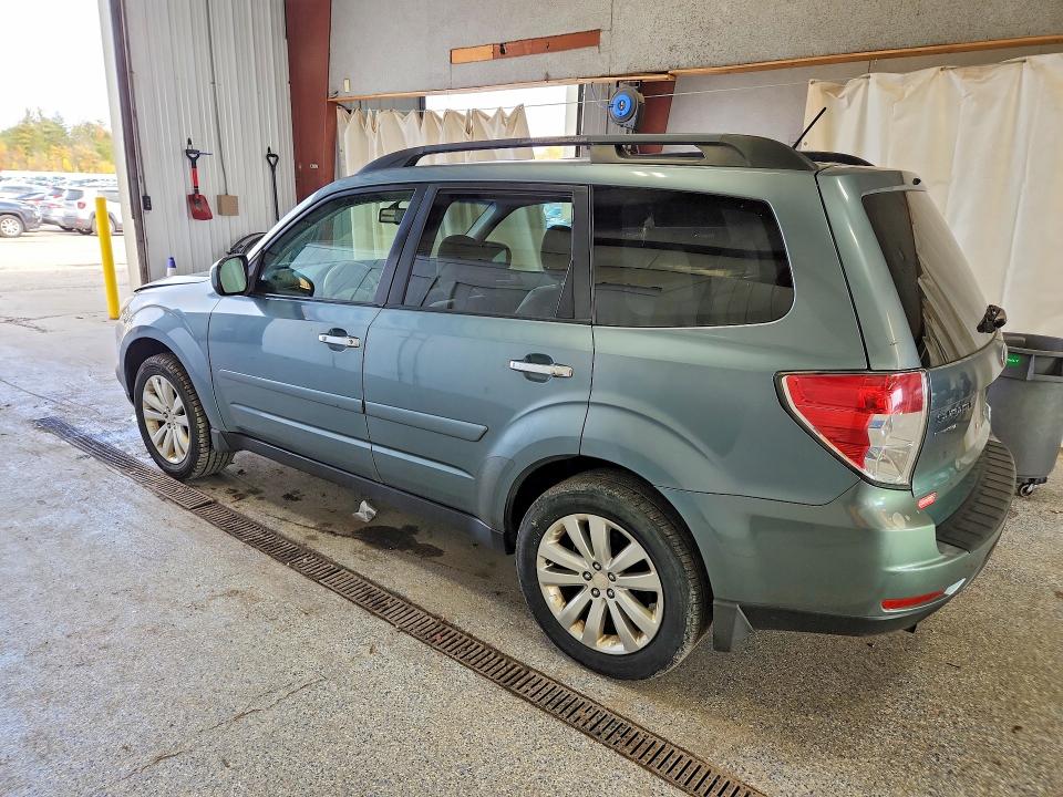 2011 Subaru Forester მანქანა იყიდება აუქციონზე, vin: JF2SHADCXBH730581, აუქციონის ნომერი: 70985946