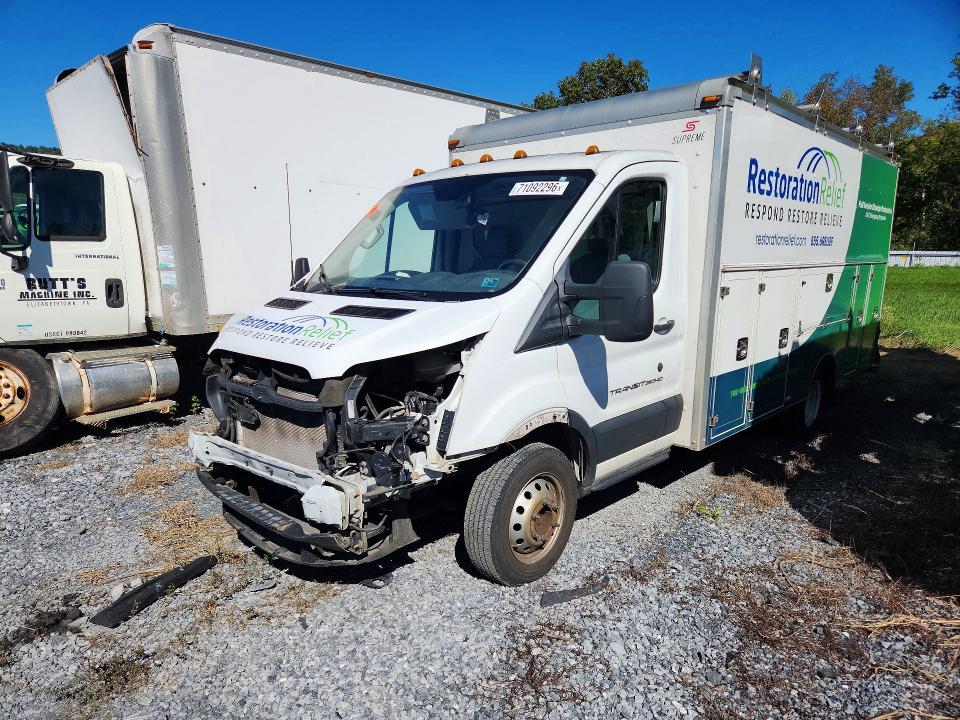 71092296 :رقم المزاد ، 1FDRS8ZMXJKA06668 vin ، 2018 Ford Transit مزاد بيع