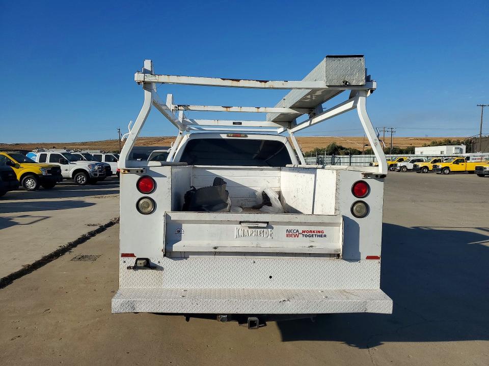 71218976 :رقم المزاد ، 1FDNF215X8ED90741 vin ، 2008 Ford F250 مزاد بيع